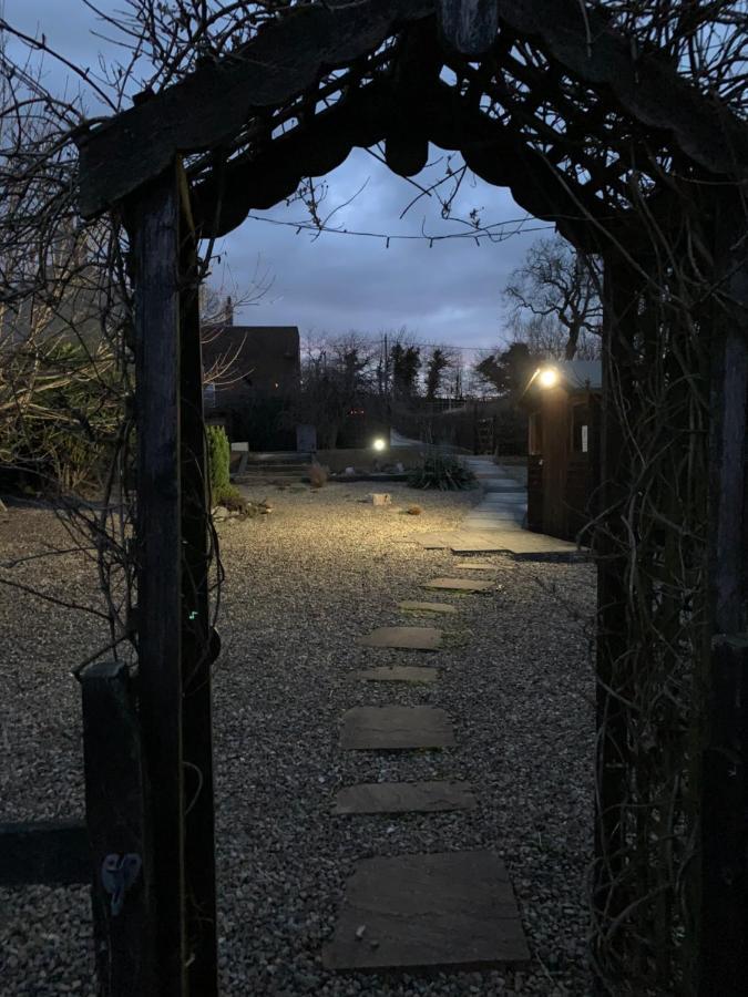 Sheepwash Shepherds Hut Hotel Bebside Exterior photo